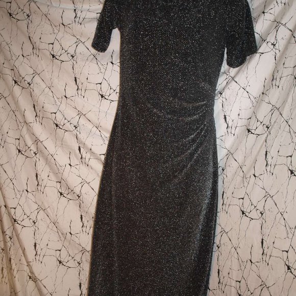 Midlength DRESS Black With Silver BY R&M RICHARDS SIZE 6 USED FOR PHOTO SHOOT - Picture 2 of 4